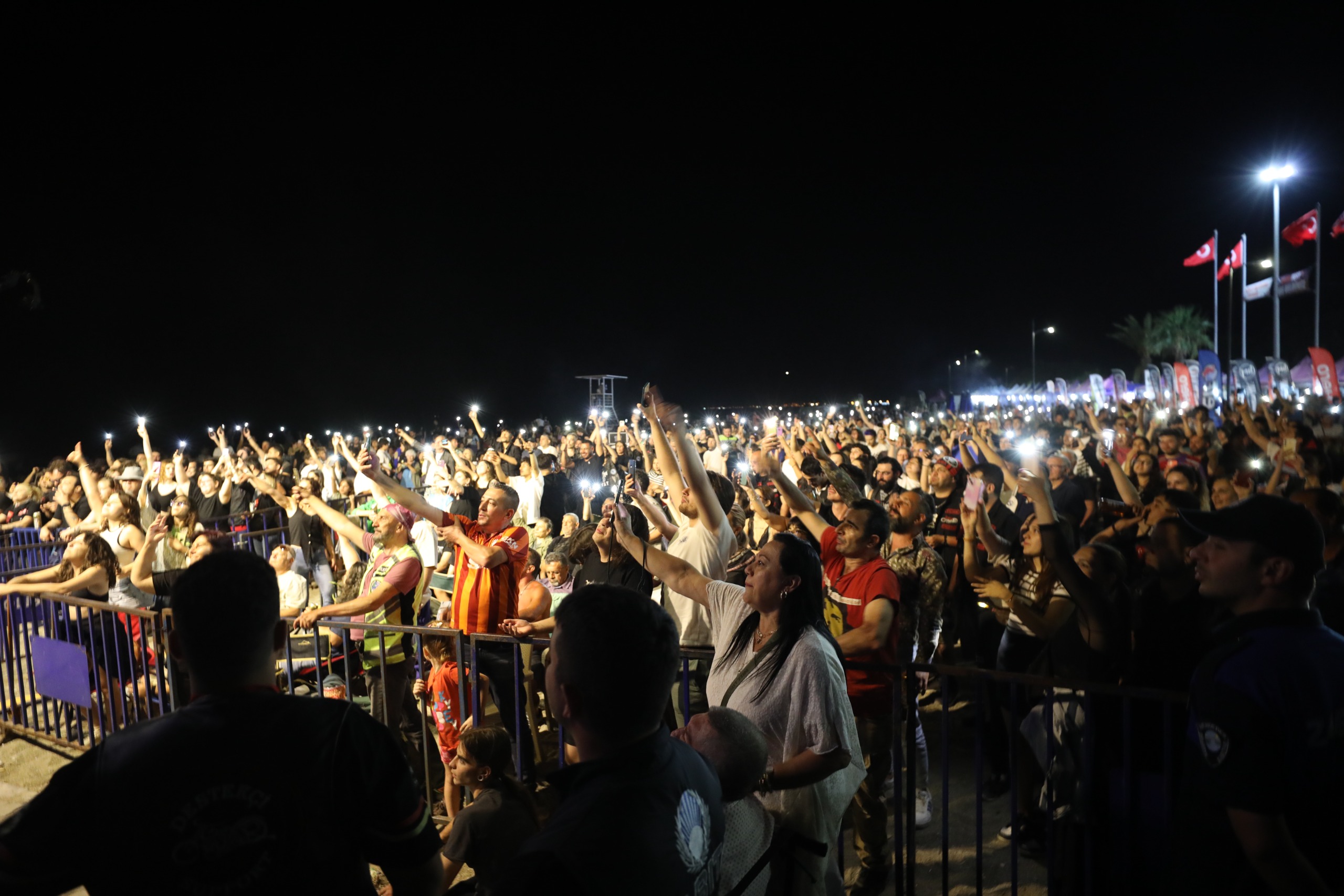 Mendereste Motosiklet Festivali Pentagram Konseriyle Coşku Doruktaydı