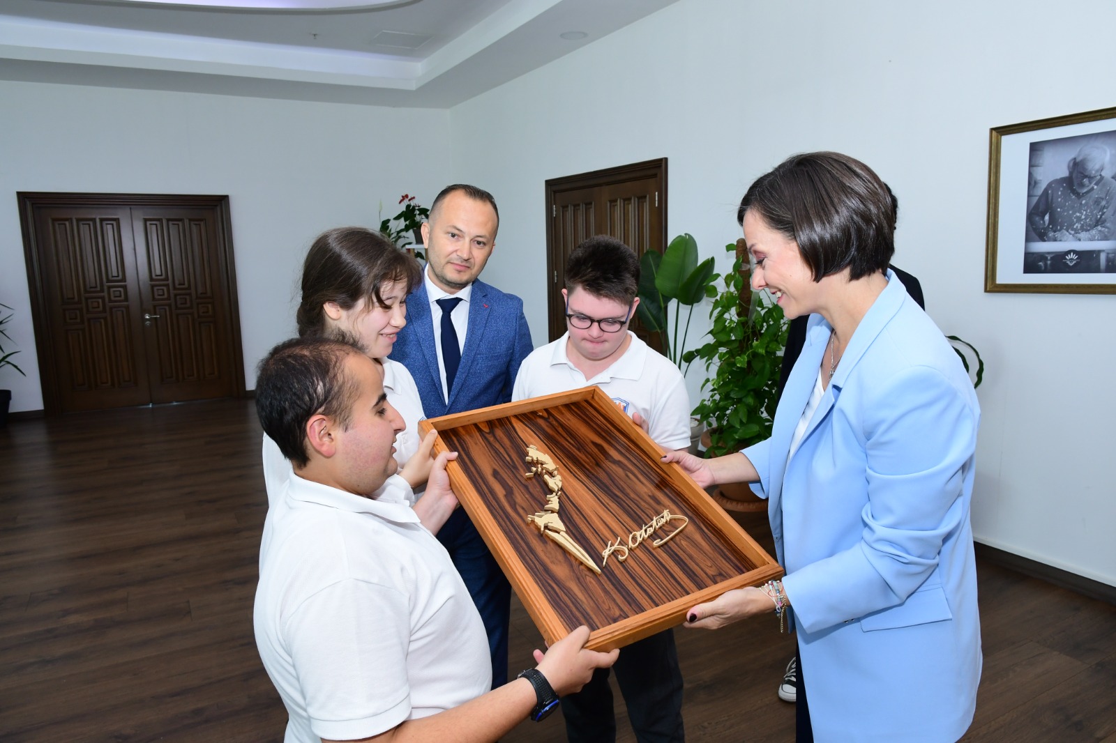 Özel Çocuklardan Başkan Kınay'a Ziyaret (1)