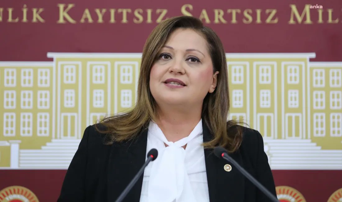 Afyonkarahisar Belediye Başkanı Burcu Köksal