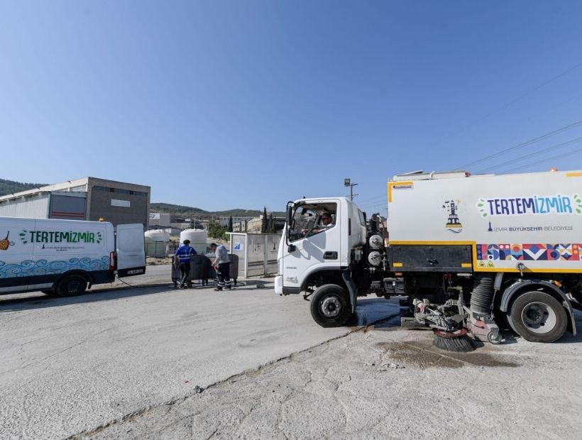 İzmir Büyükşehir Belediyesi Ekipleri Kurban Bayramı1