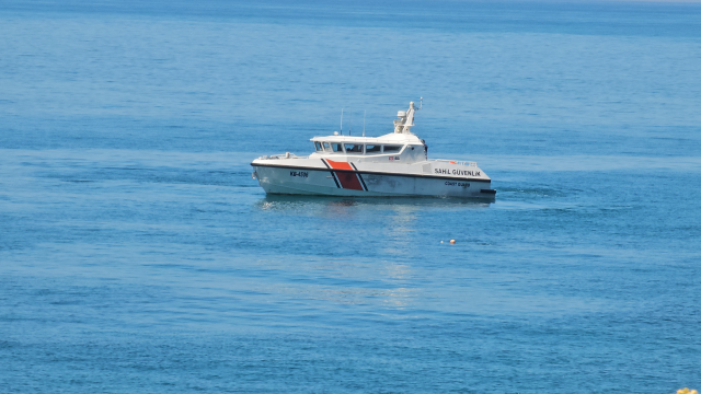 Zonguldak'ta Mayın Alarmı Denize Girişler Yasaklandı1