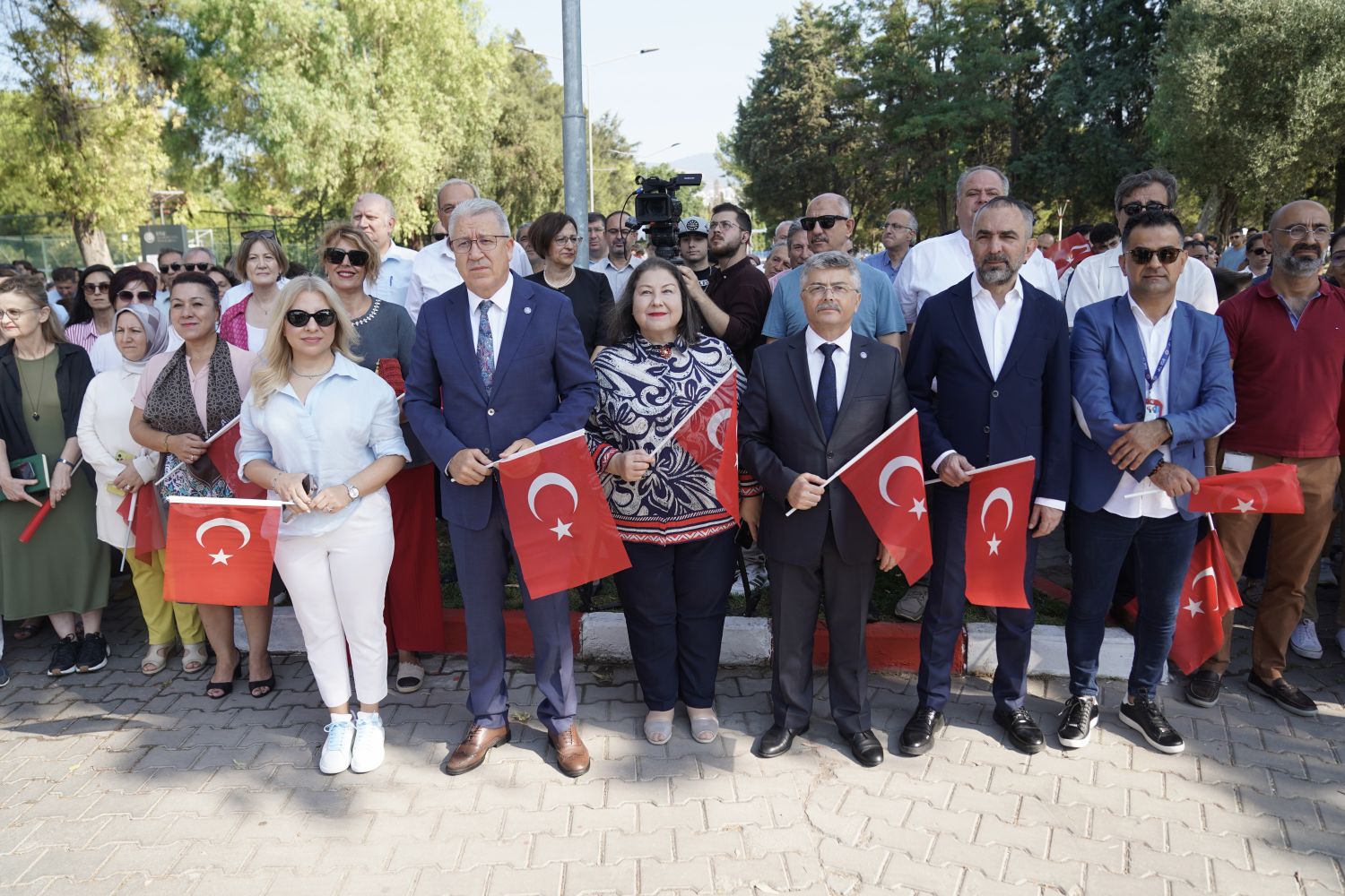 Eü 15 Temmuz'un 8. Yıl Dönümü Anısına Tek Yürek Oldu2