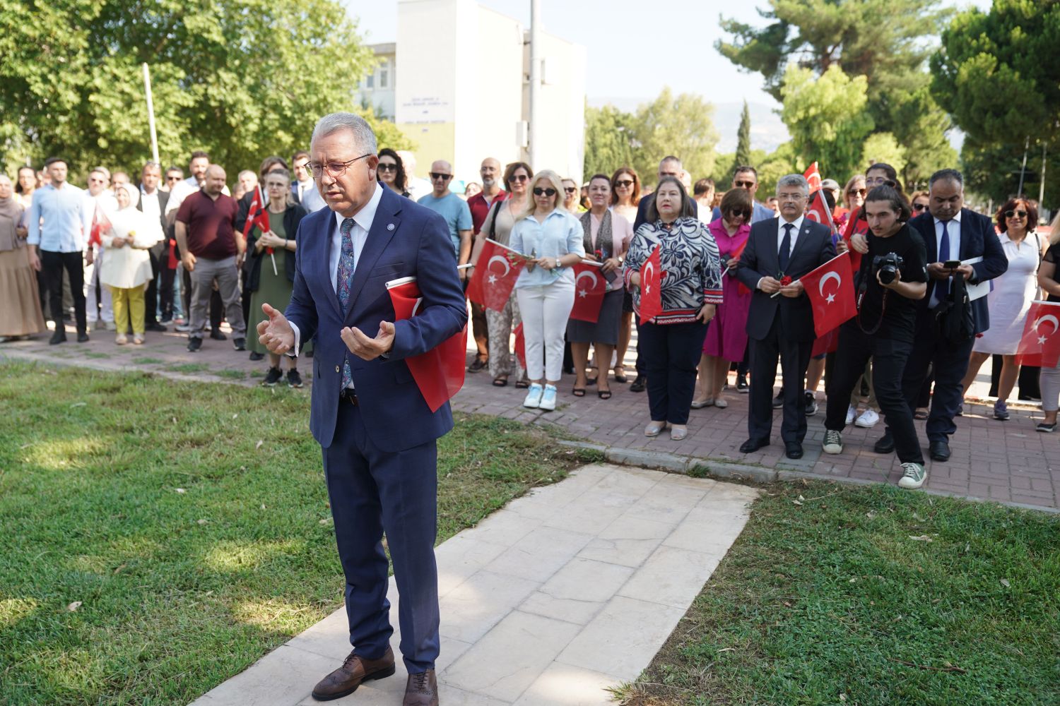 Eü 15 Temmuz'un 8. Yıl Dönümü Anısına Tek Yürek Oldu3