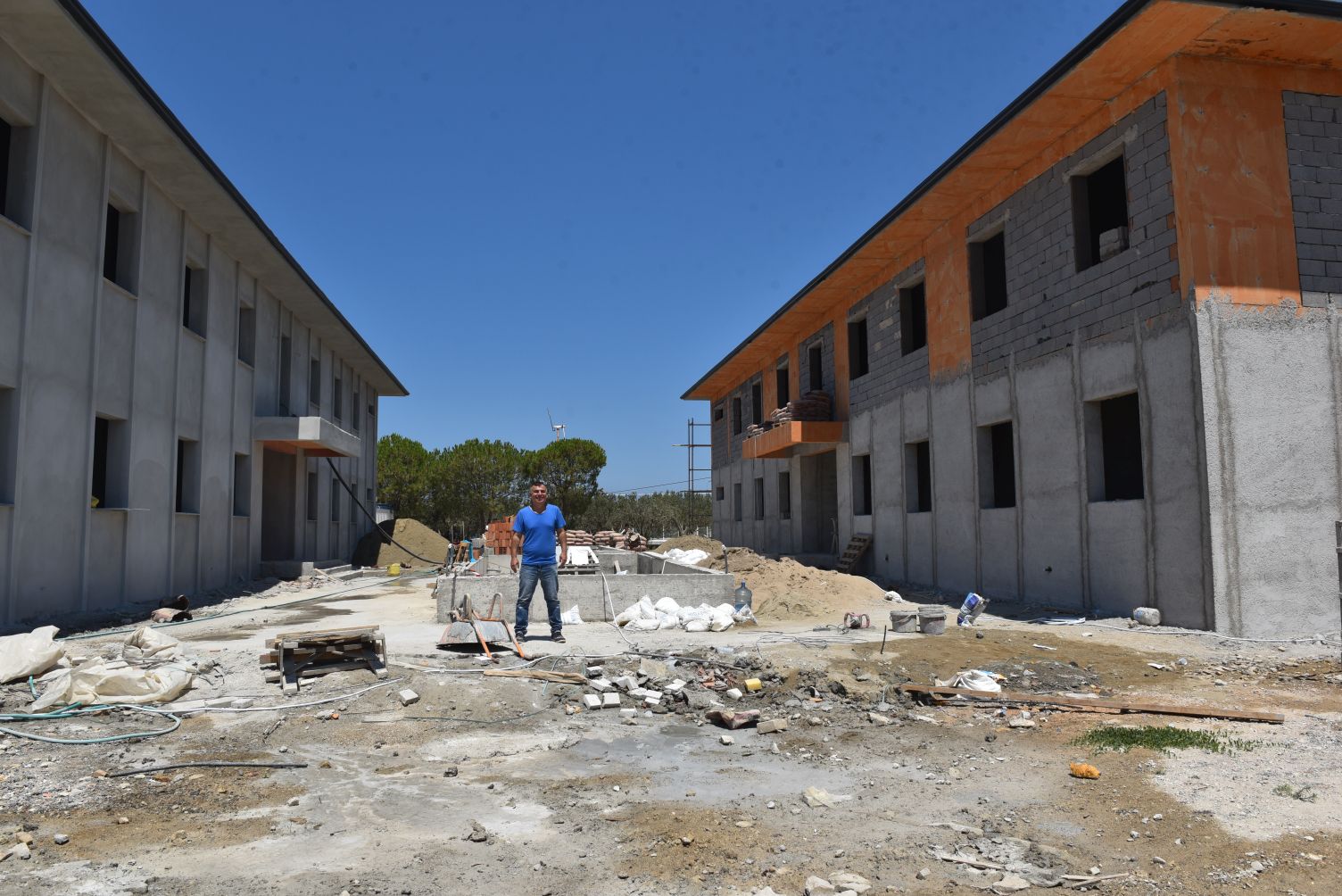 ++Eü Çeşme Turizm Fakültesinde Yurt Inşaatında Sona Gelindi (46)