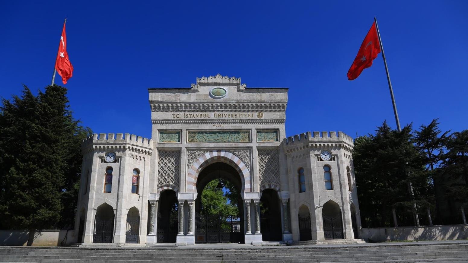 İstanbul Üniversitesi