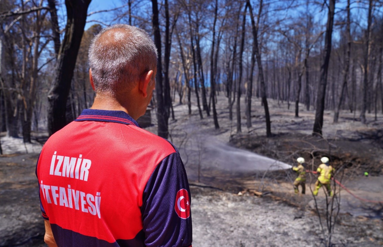 İzmir’in Ateş Savaşçıları Orman Yangınlarına Karşı Nöbette