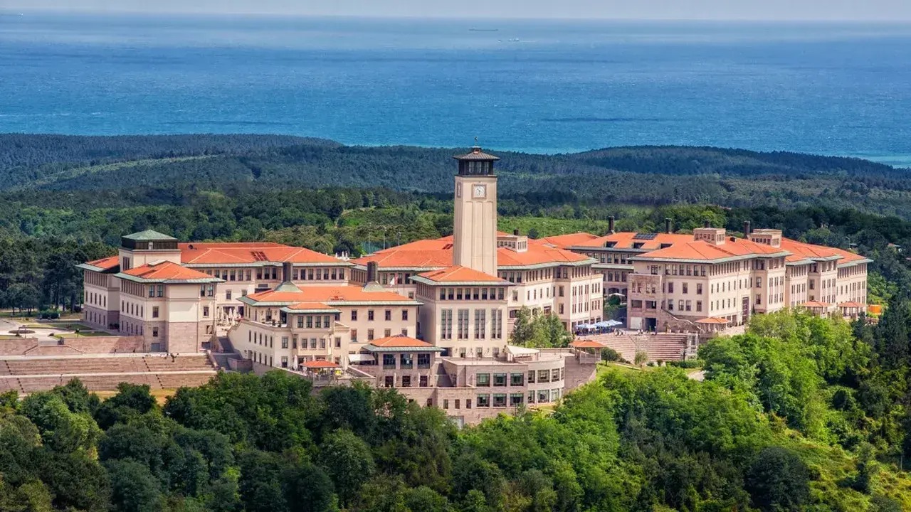 Koç Üniversitesi