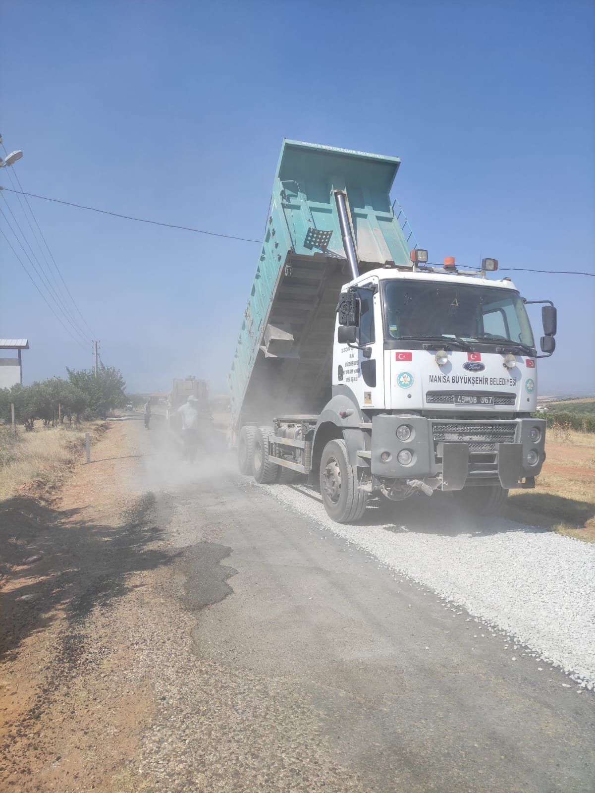 Manisa'da Dursallı Bağlantı Yolunda Durmayan Çalışma00