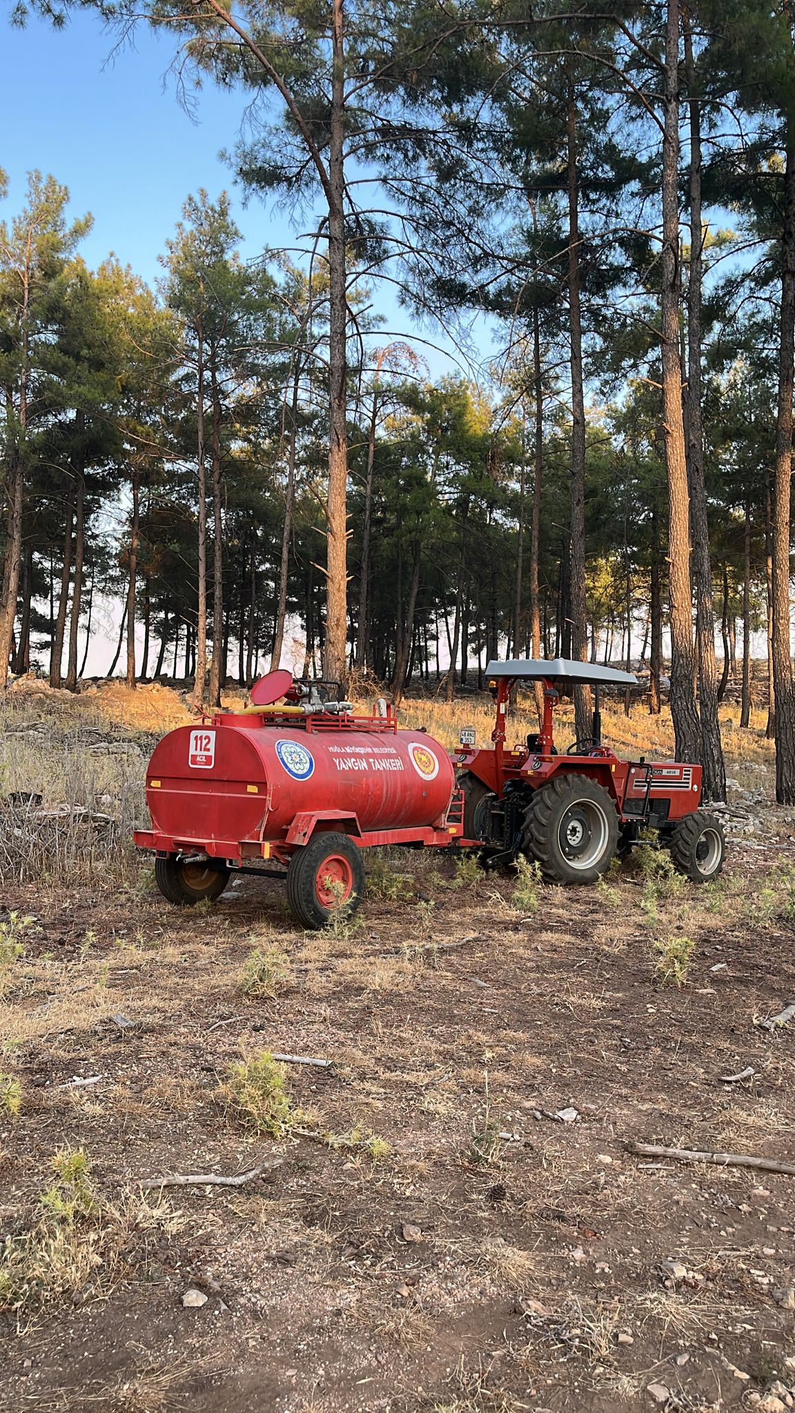 Muğla Yangınında Bölge Halkı Tanker Ile Ilk Müdahaleyi Yaptı