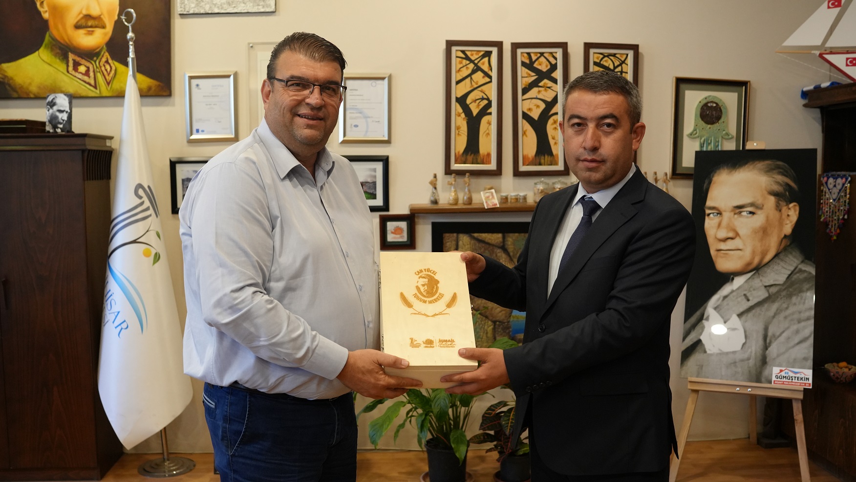 Özbekistan Payarık Belediye Başkanı Seferihisar'da