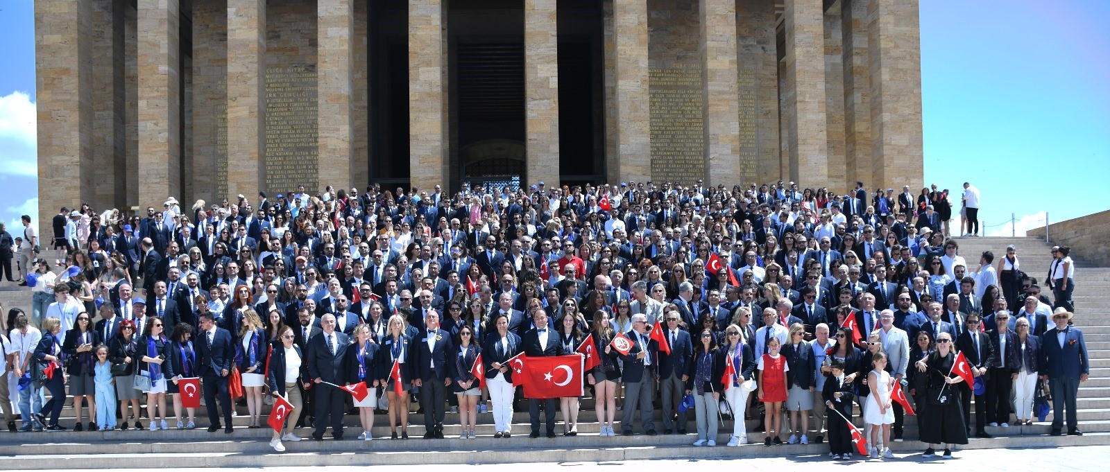 Rotary Yeni Döneme Anıtkabir Ziyareti Ile Başladı2-1