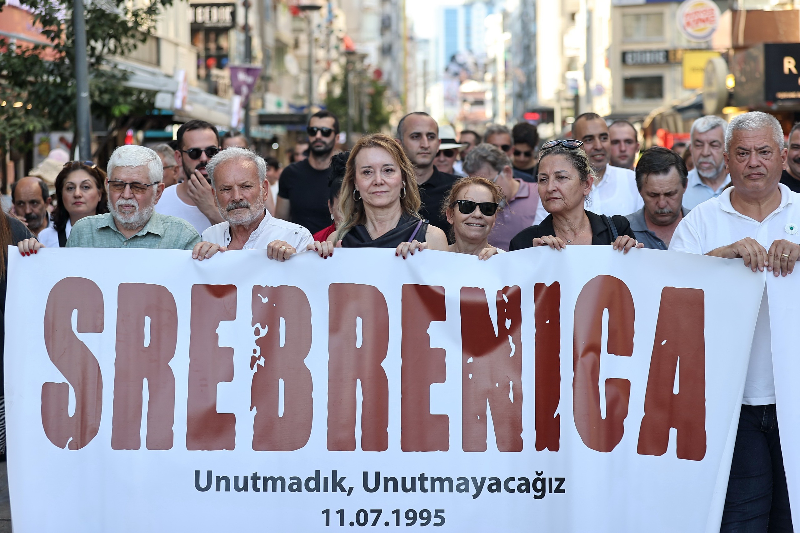 Srebrenitsa Katliamı'nın 29. Yıldönümü Konak’ta Anıldı