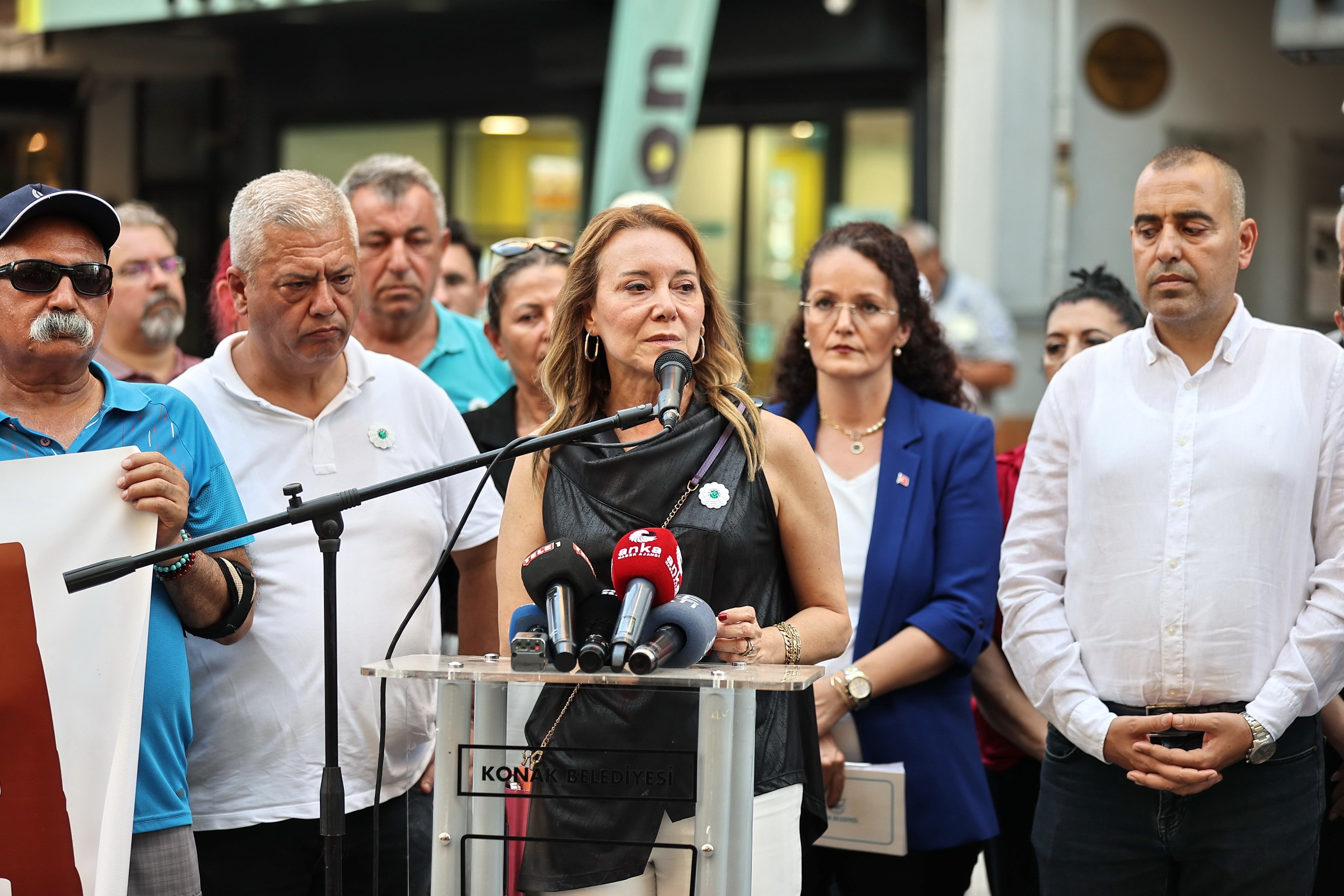 Srebrenitsa Katliamı'nın 29. Yıldönümü Konak’ta Anıldı2