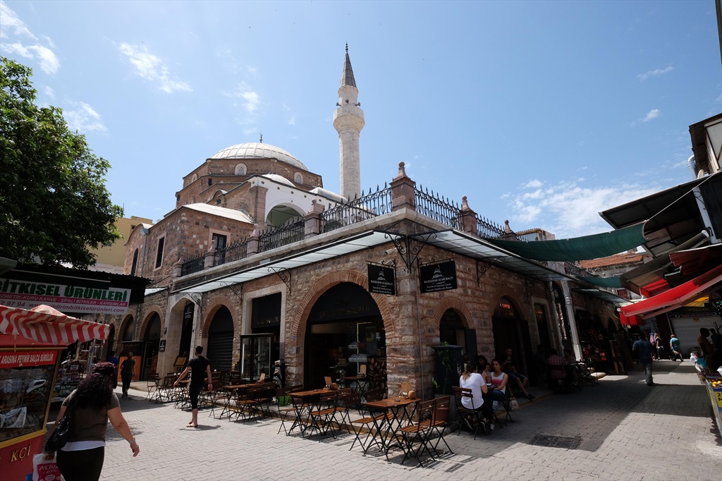 Başdurak (Hacı Hüseyin) Camisi 1