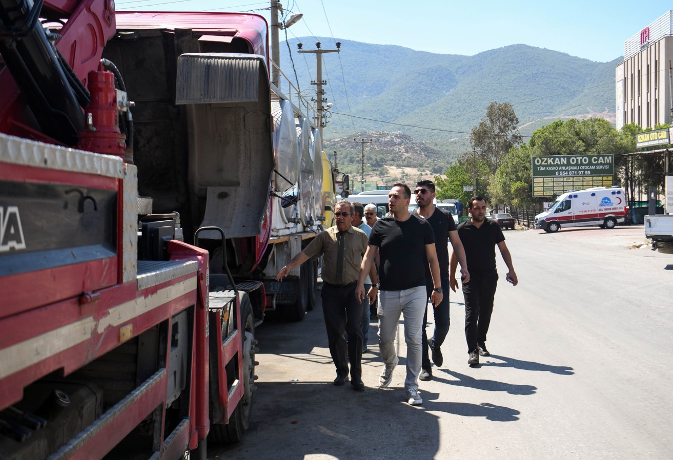 Başkan Ömer Eşki'den Hurda Araçlarla Mücadelede Kararlı Adımlar01