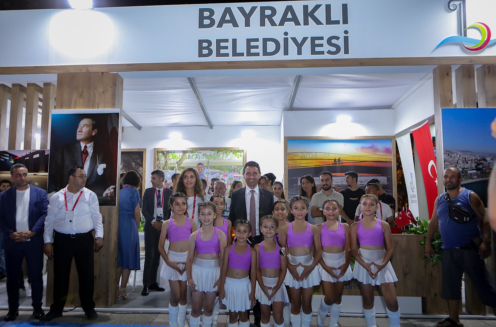 Bayraklı Belediyesi Fuarda Birbirinden Renkli Etkinlikleriyle Büyüledi!5