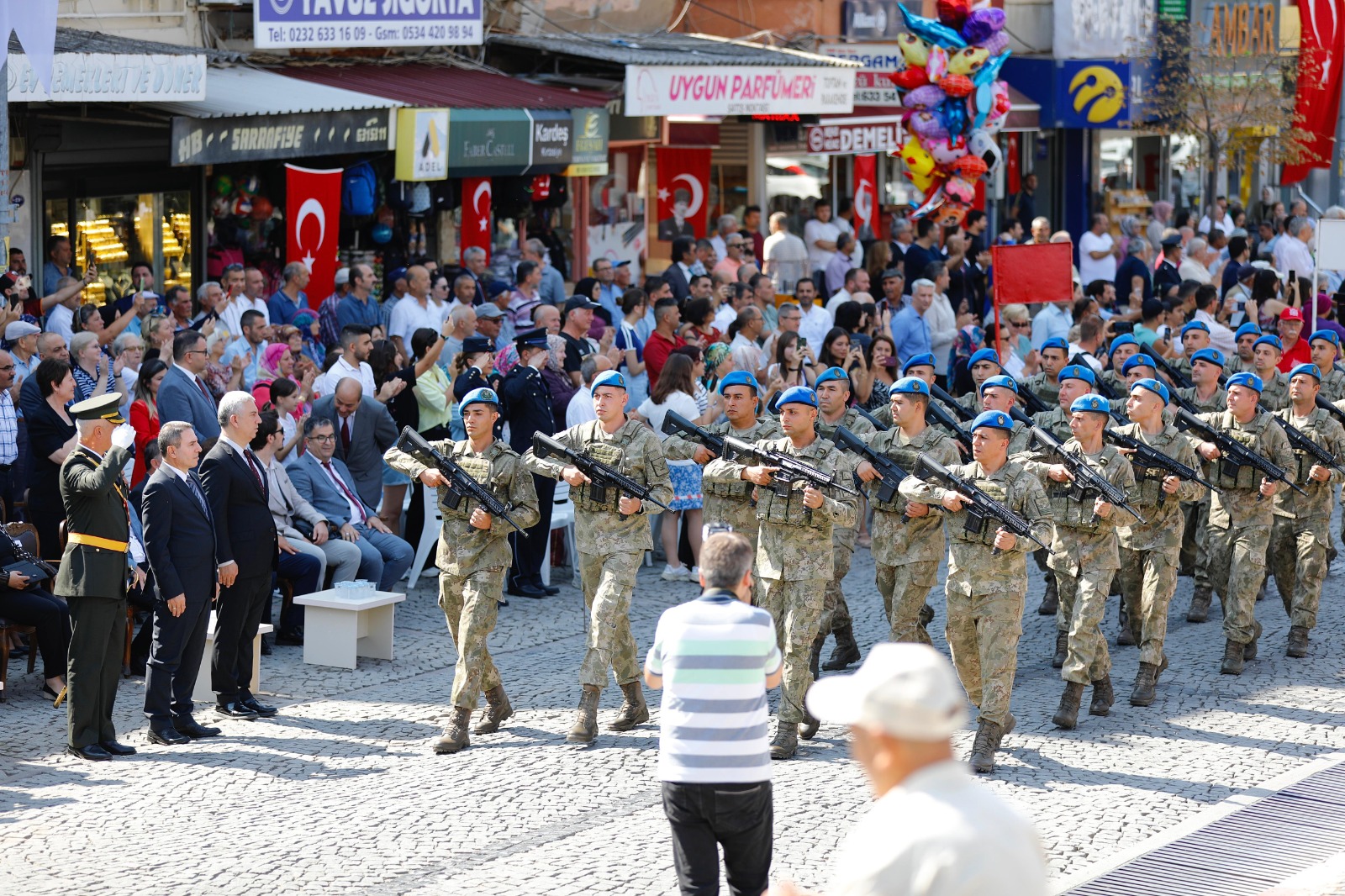 Bergama’da Şehitlik Ziyareti Ve Zafer Yürüyüşü1