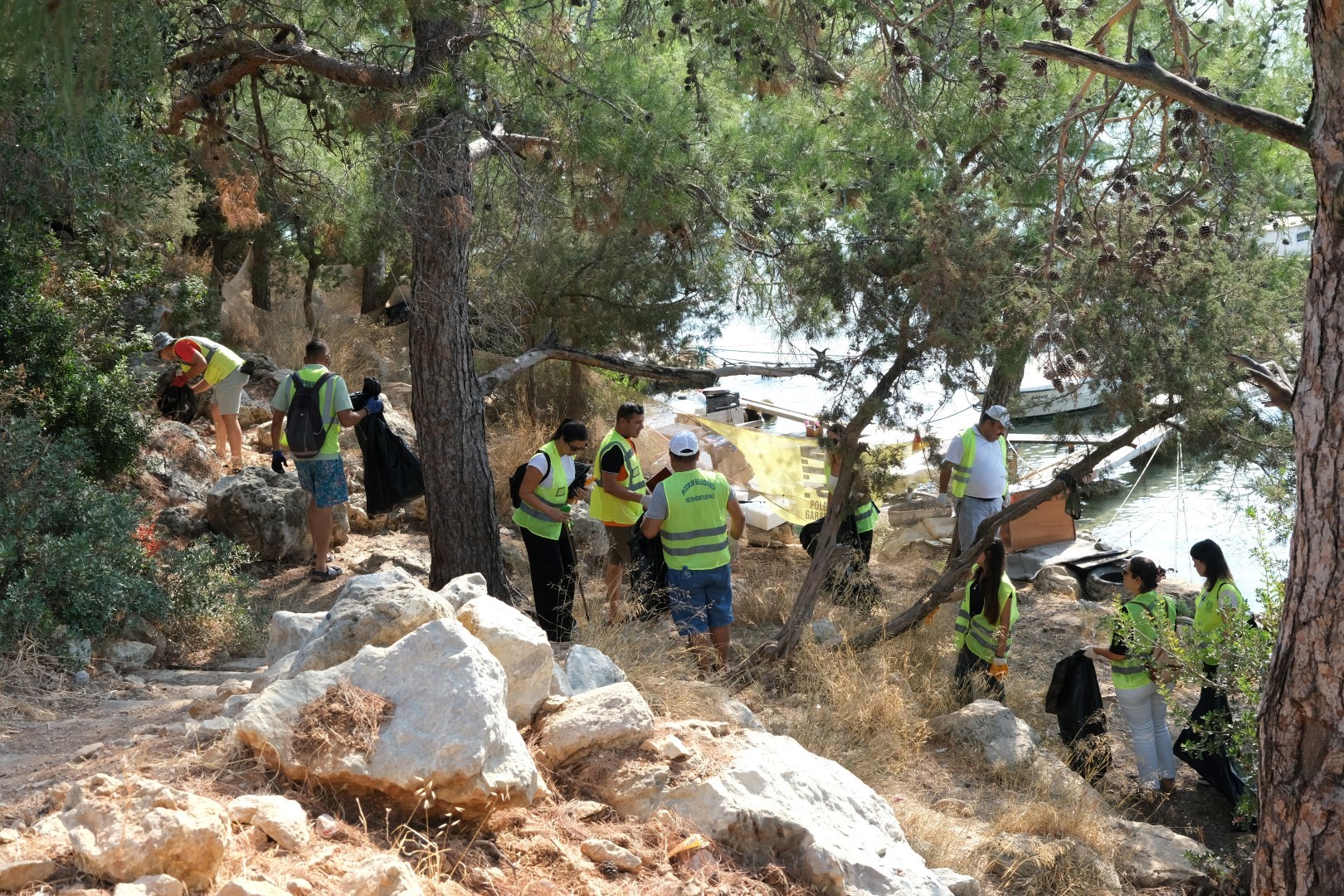 Bodrum Belediyesi’nden Torba’da Kapsamlı Temizlik Seferberliği00