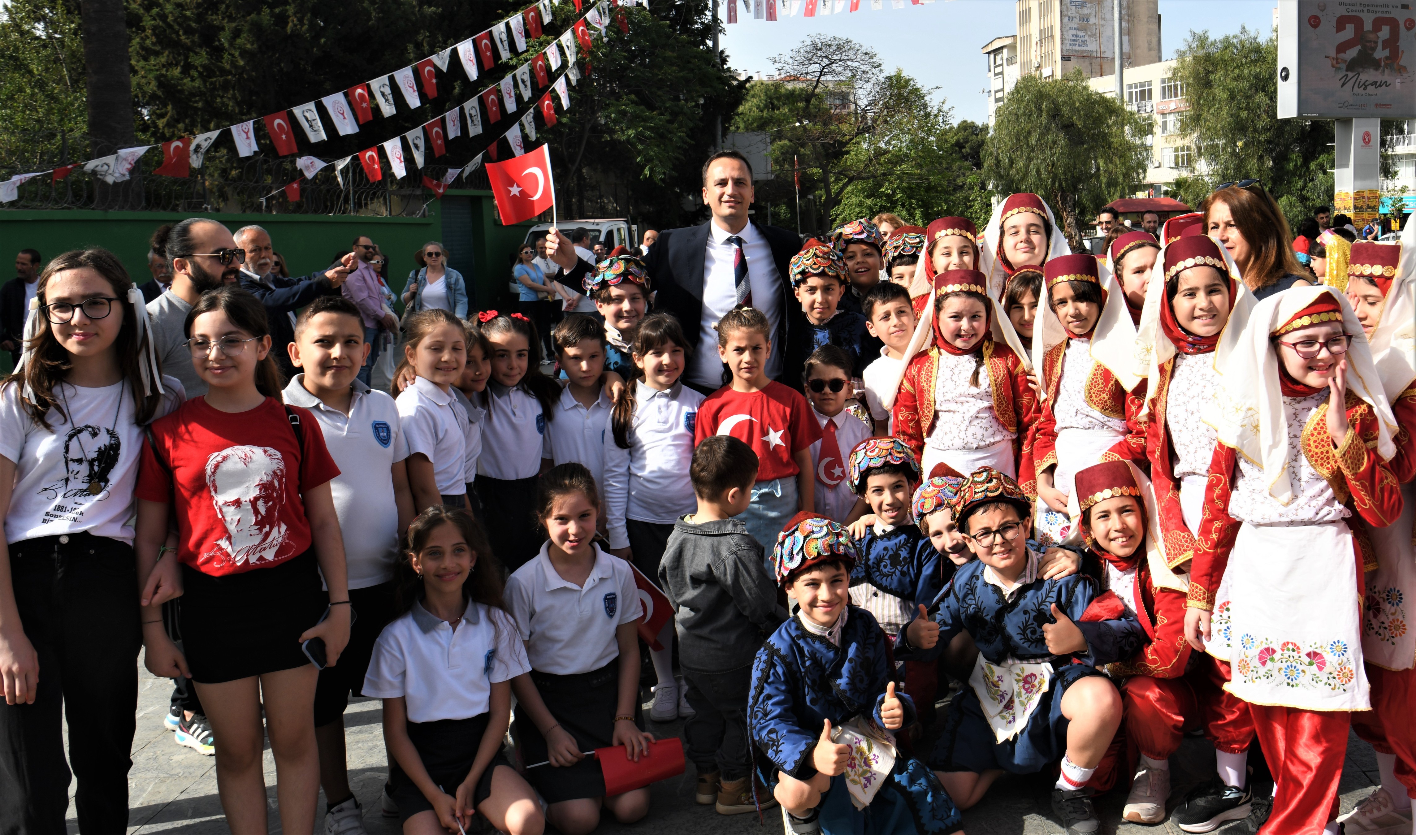 Bornovalı Çocukların Gözünden Bornova Sergisi Açıldı0