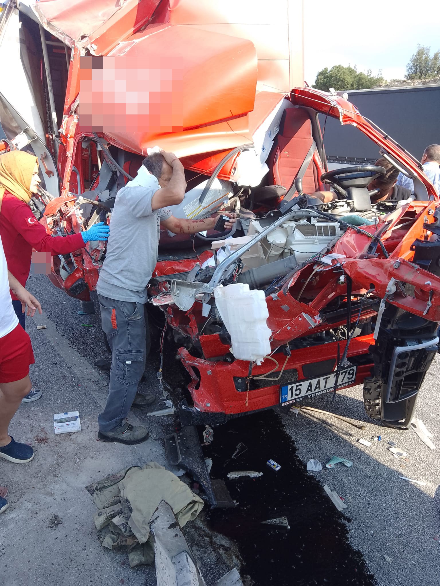 Burdur Antalya Yolunda Feci Kaza 1 Ölü, 2 Yaralı1