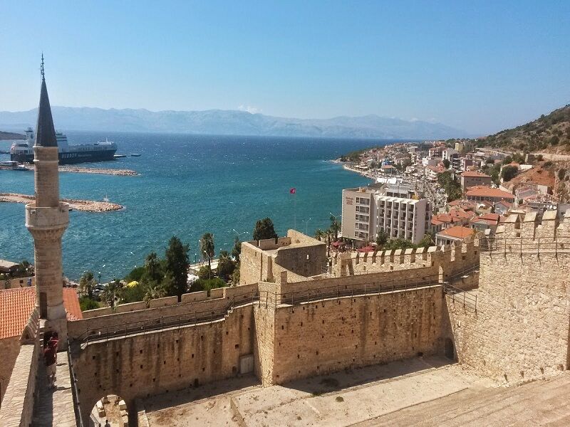 Çeşme Kalesi Iç 1