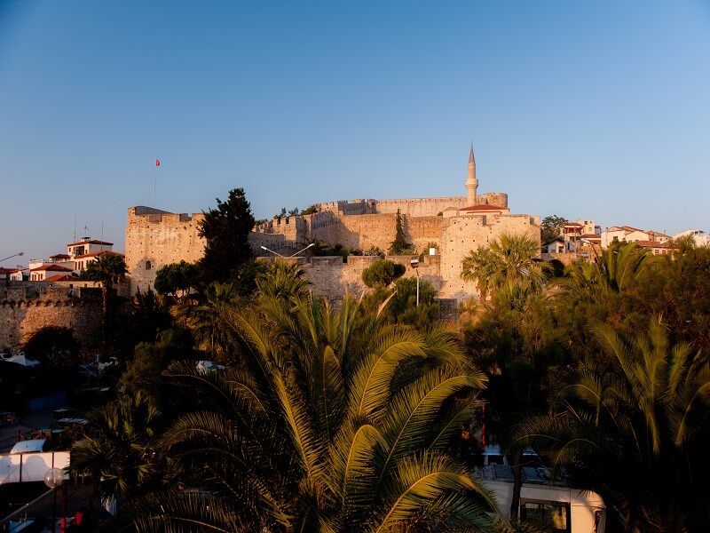 Çeşme Kalesi Iç 4