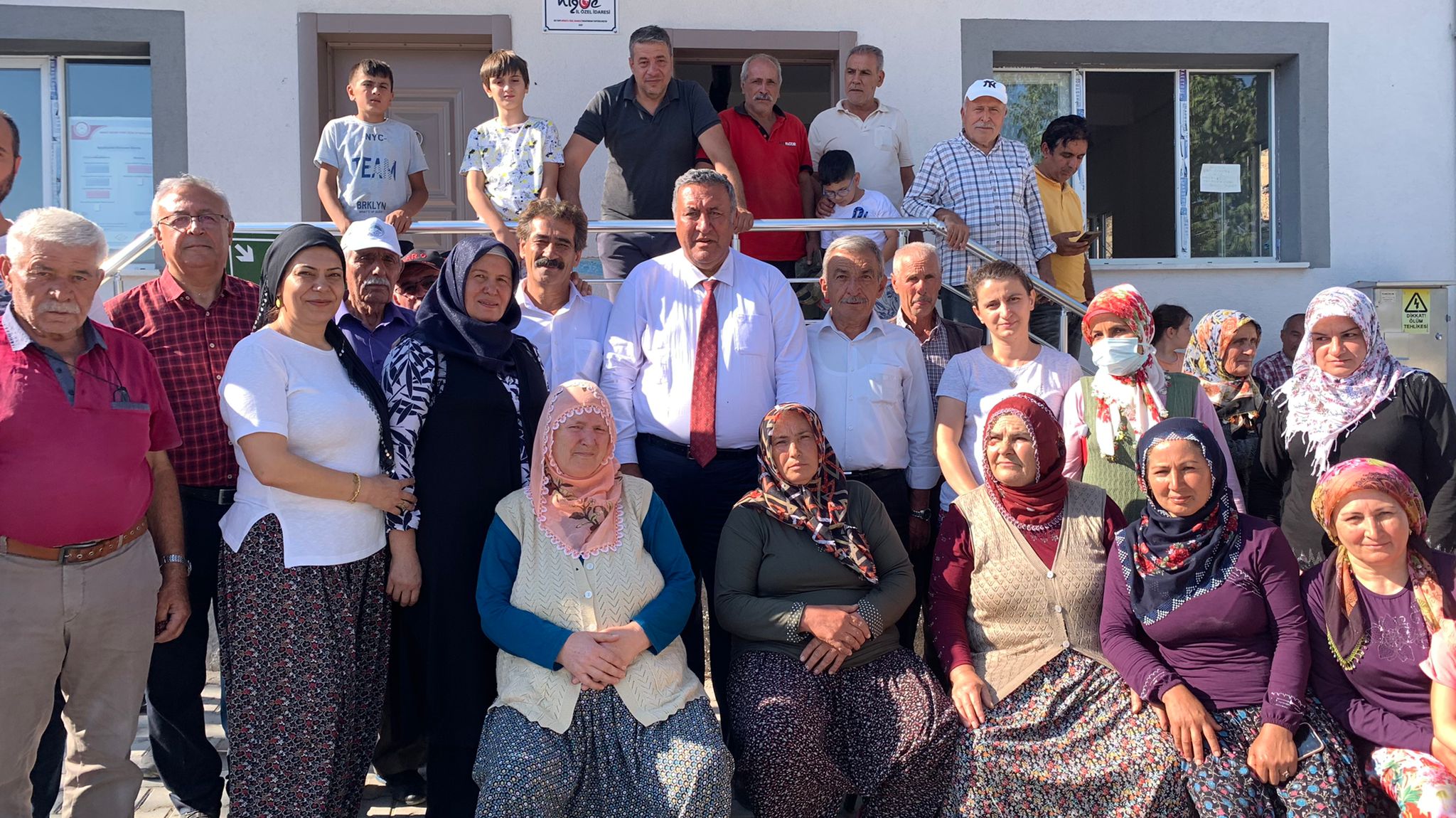 Chp’li Gürer, Tapu Ve Ikamet Sorunlarını Gündeme Taşıdı