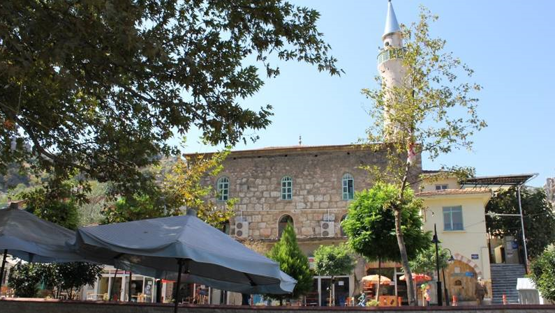 Emet Bey Camii 3