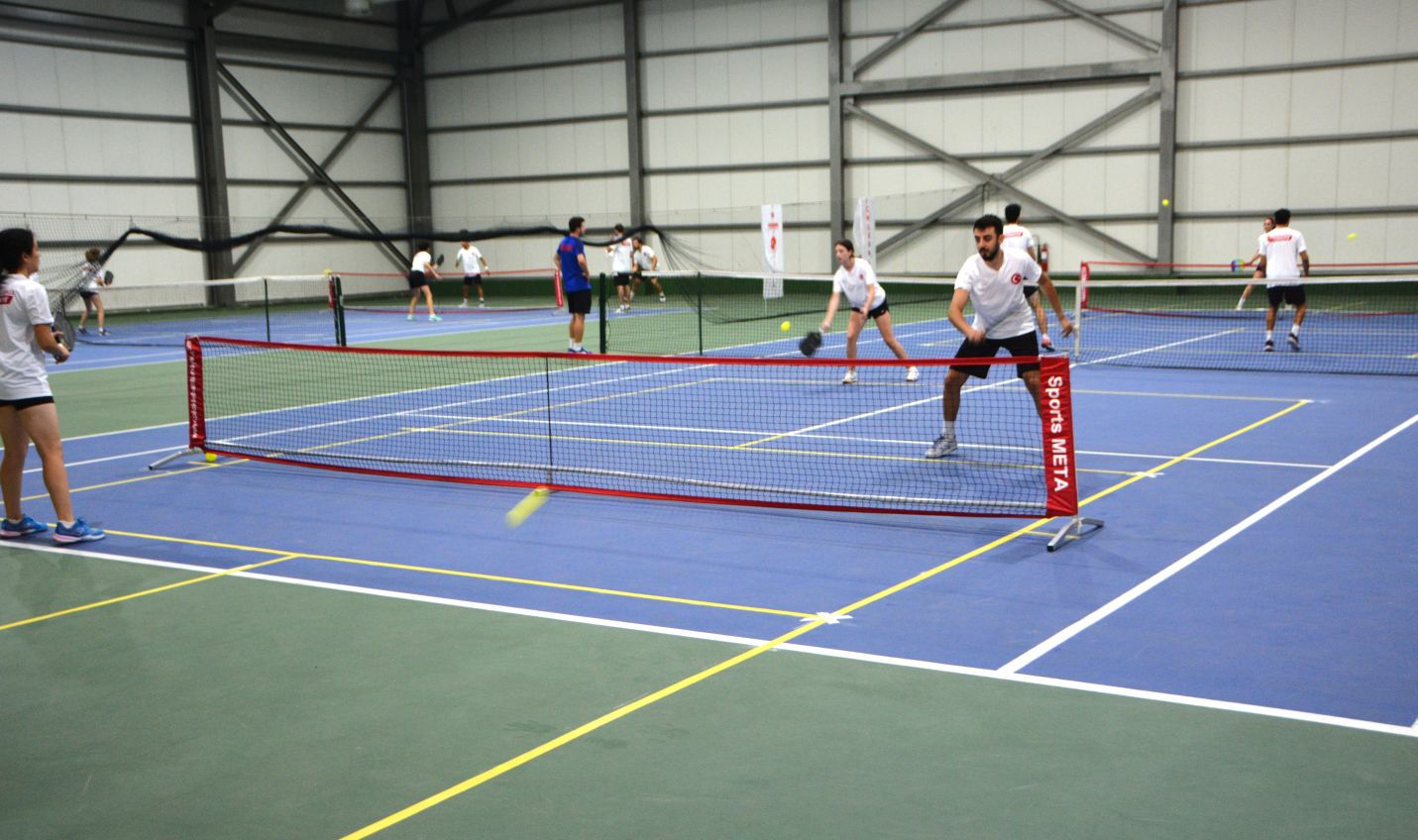 Eü, Avrupa Pickleball Şampiyonası Için Hazırlık Kampına Ev Sahipliği Yaptı0