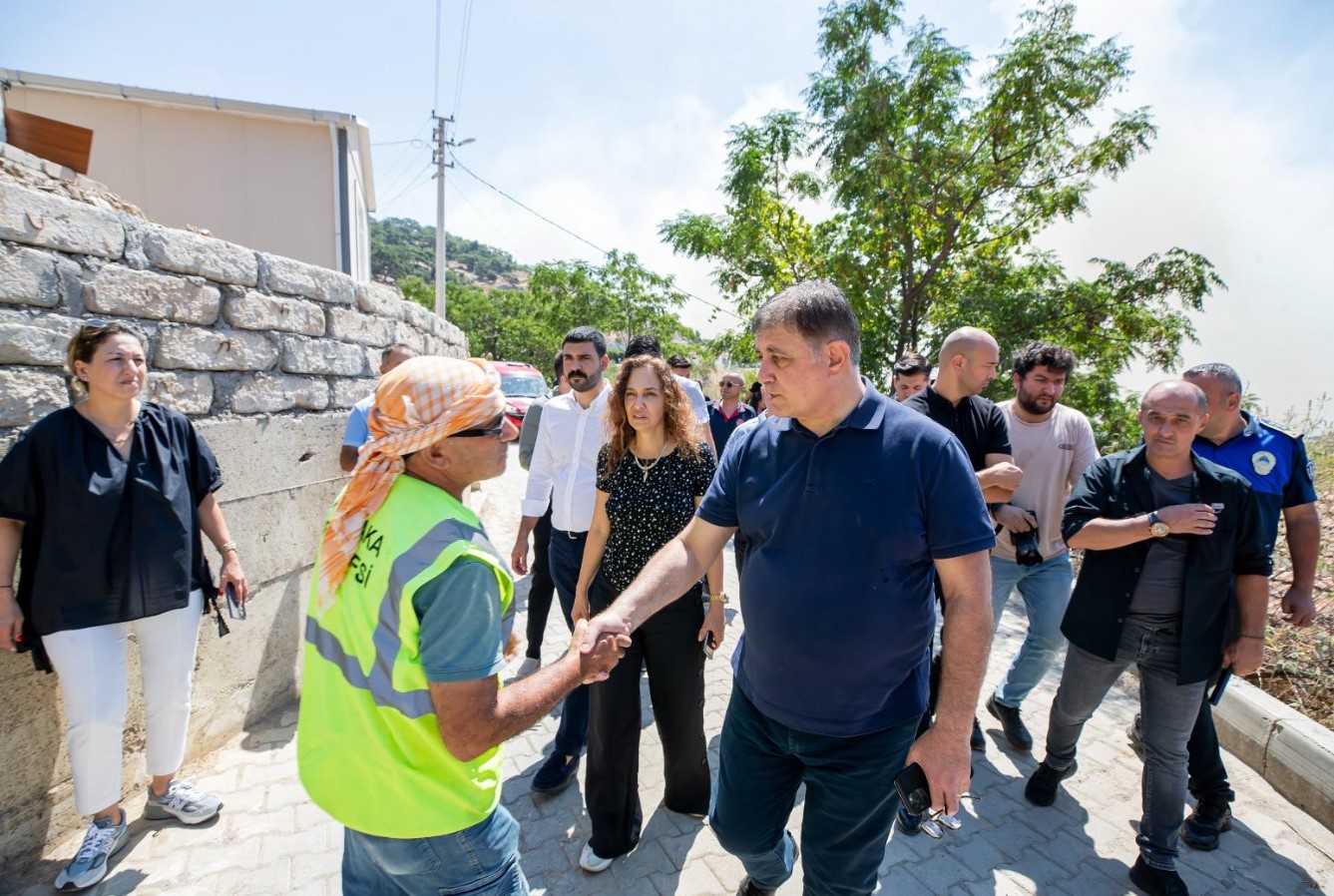 İzmir Büyükşehir Belediyesi Yangın Bölgesinden Son Durumu Açıkladı!3