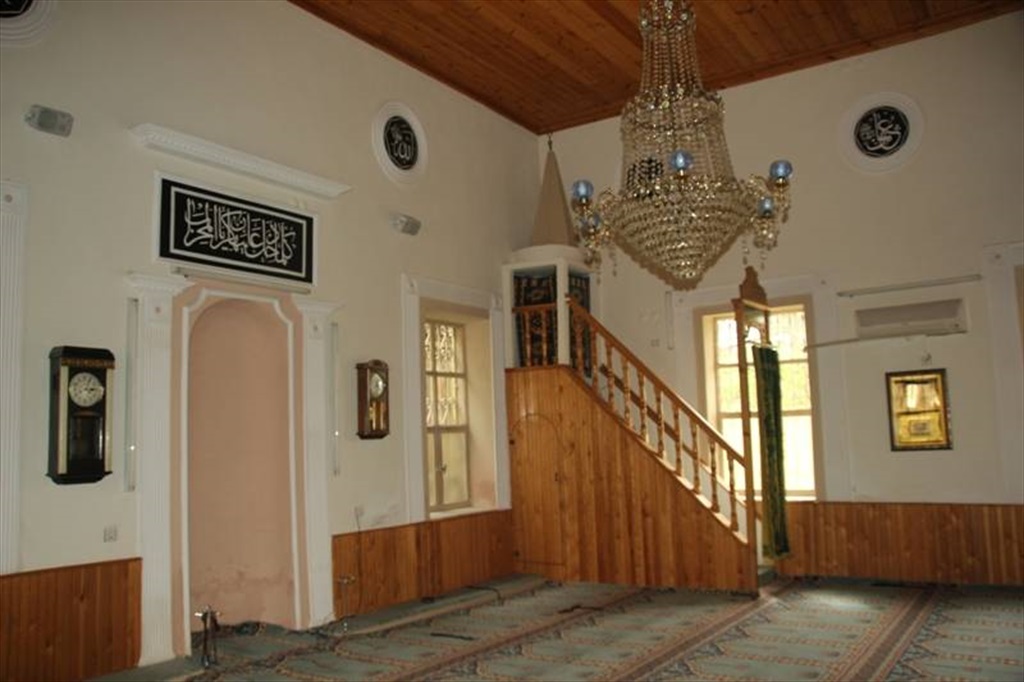 Kahraman Mescit Cami 4