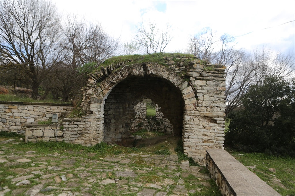 Kamanlı Tepe (Yahşibey) Külliyesi 4