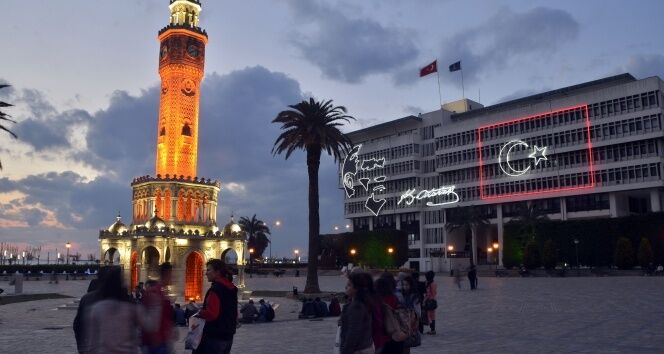 Konak Atatürk Meydanı 5