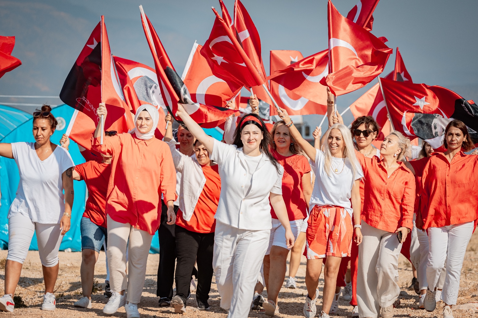 Mersin Mut’ta 22 Dönümlük Araziye Dev Türk Bayrağı Boyandı3