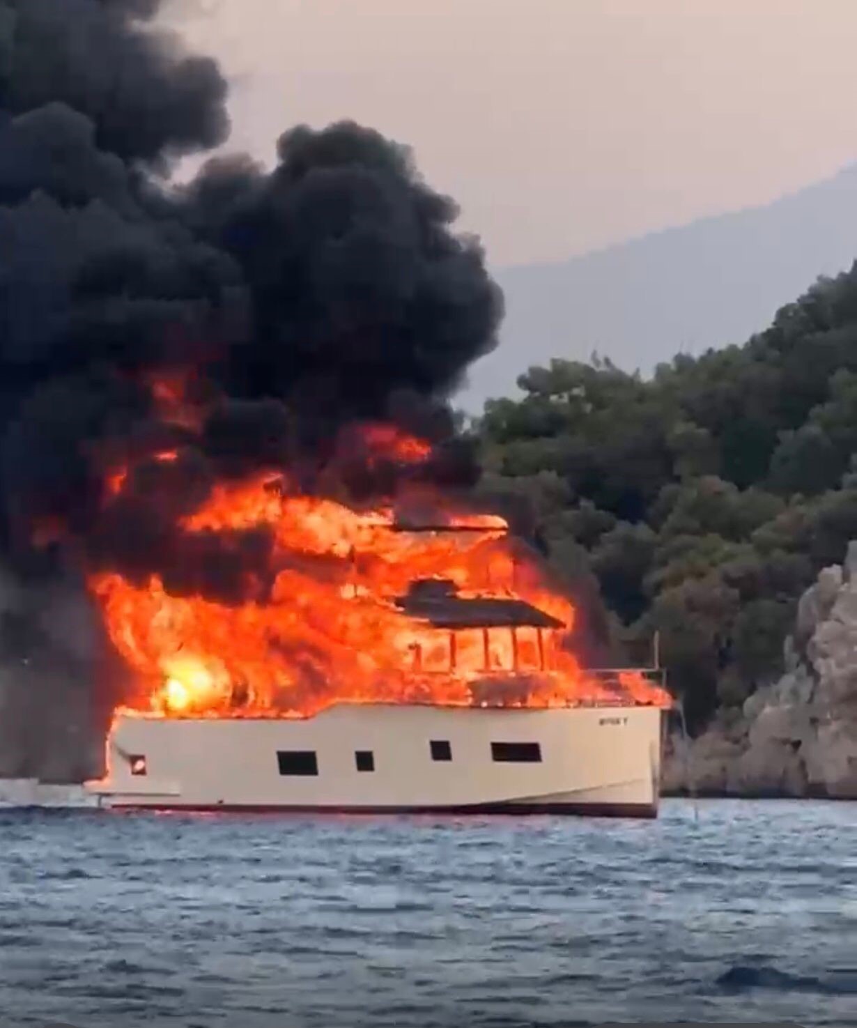 Muğla Fethiye'de Teknede Yangın Çıktı!