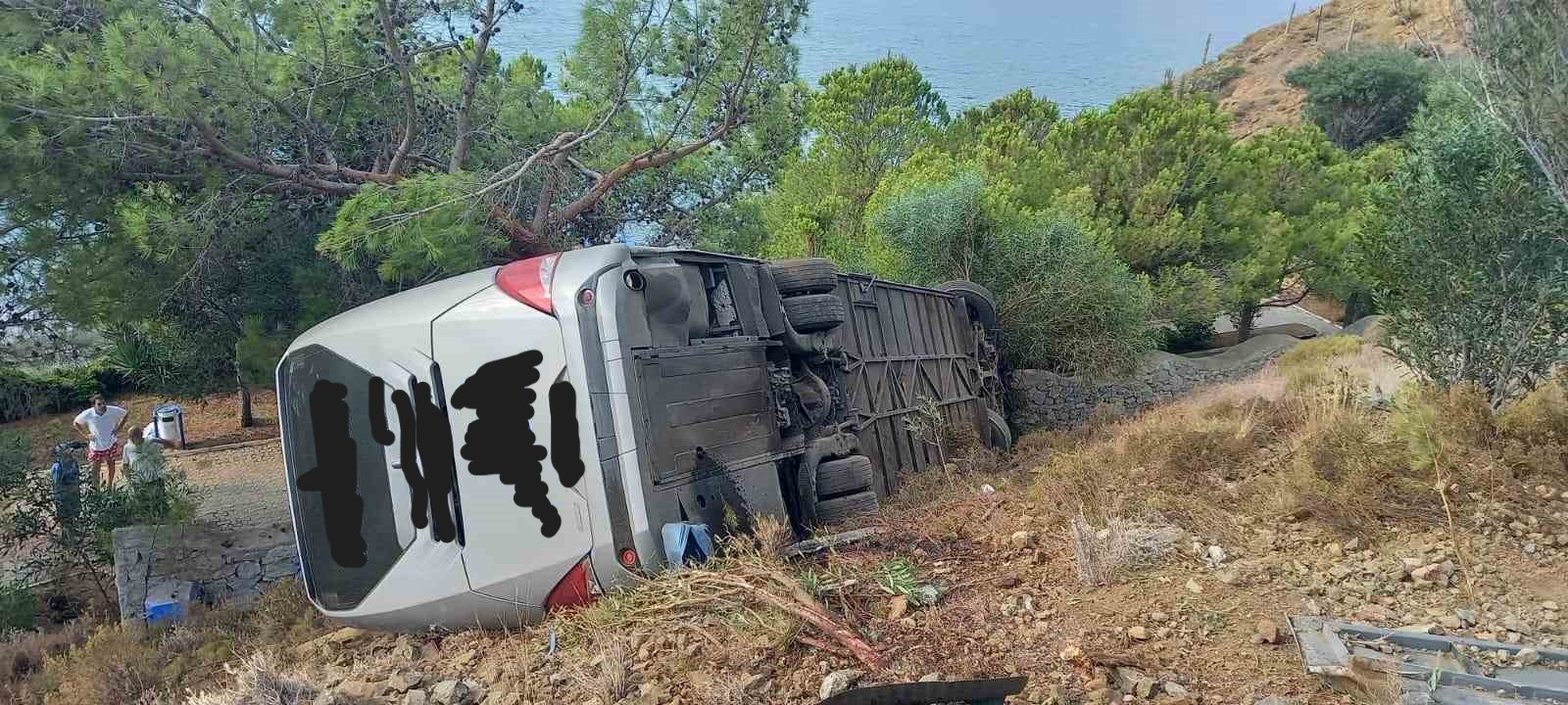 Muğla’da Korkunç Kaza! Yolcu Otobüsü Uçuruma Yuvarlandı! 2