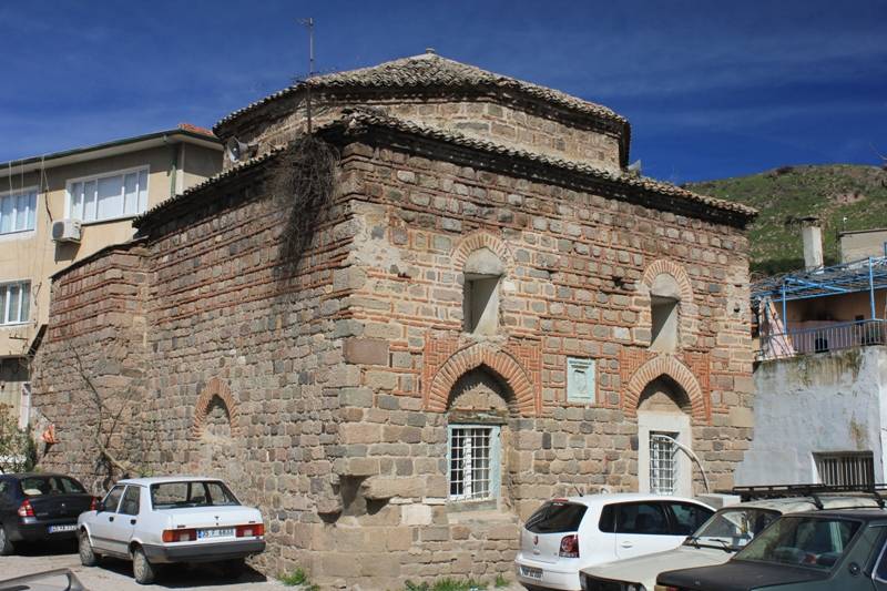 Parmaklı Mescit 1