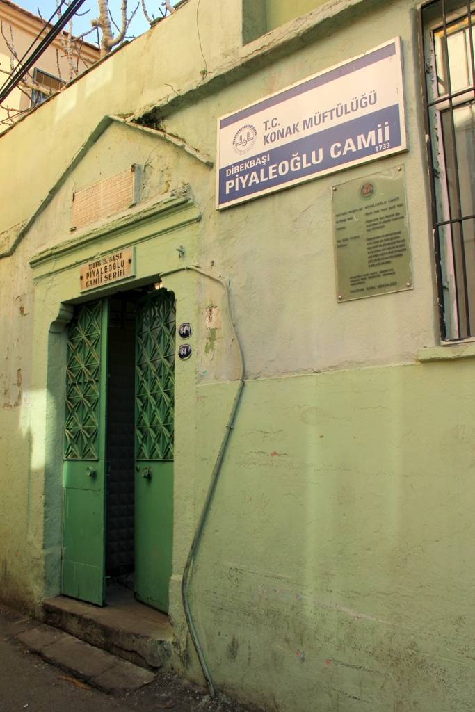 Piyaleoğlu Camisi 4