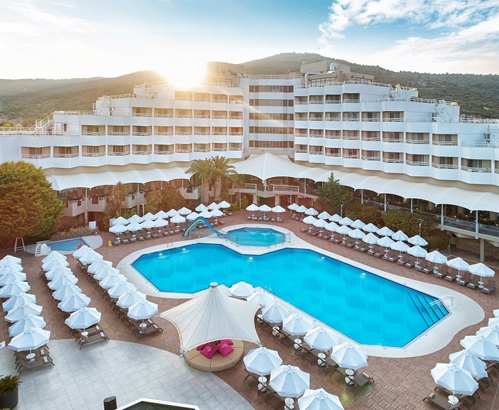 Richmond Ephesus Resort Otel Plajı 2