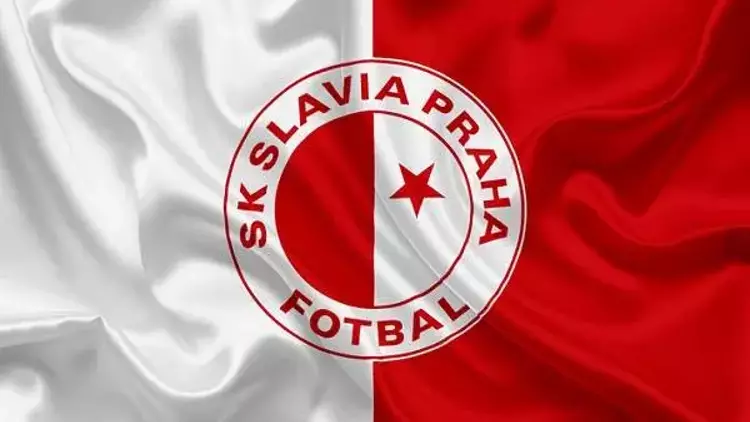 Slavia Prag (2)