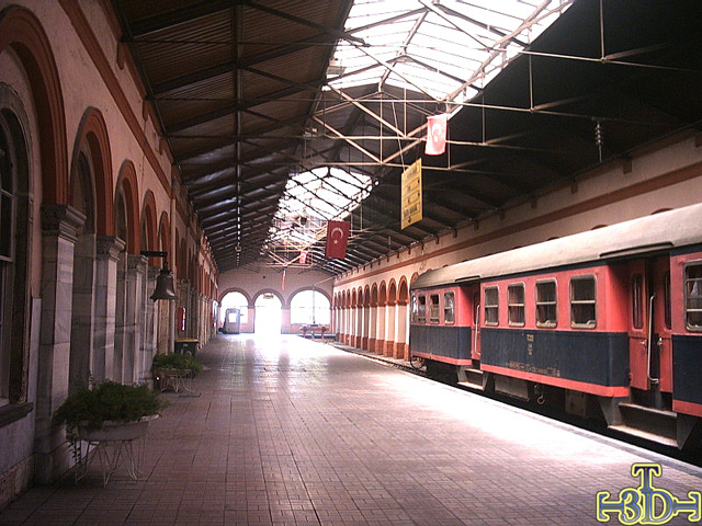 Tarihi Alsancak Garı 7