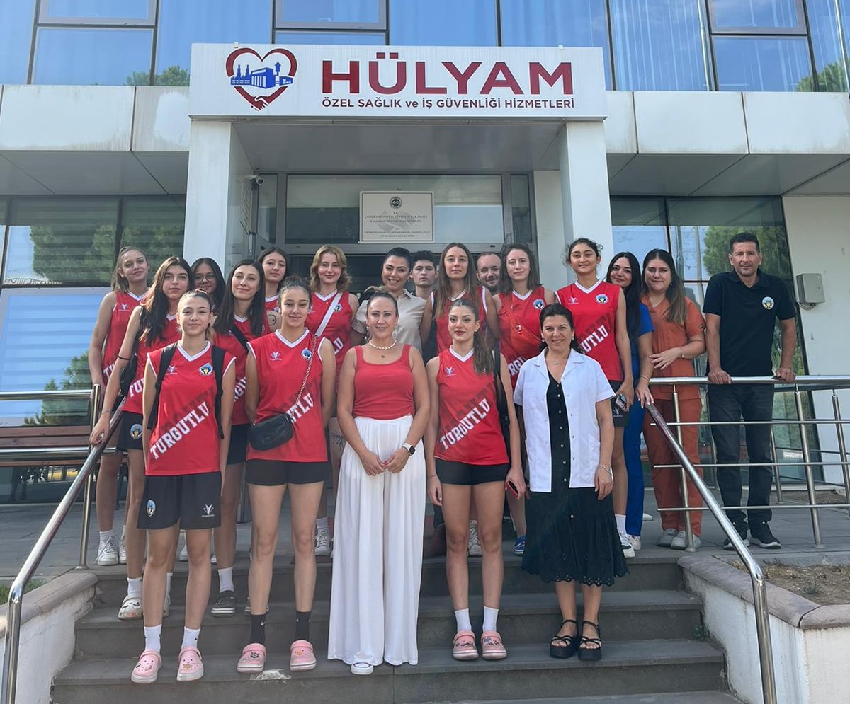 Turgutlu Belediyespor Kadın Voleybol Takımı Sağlık Kontrolünden Geçti 1