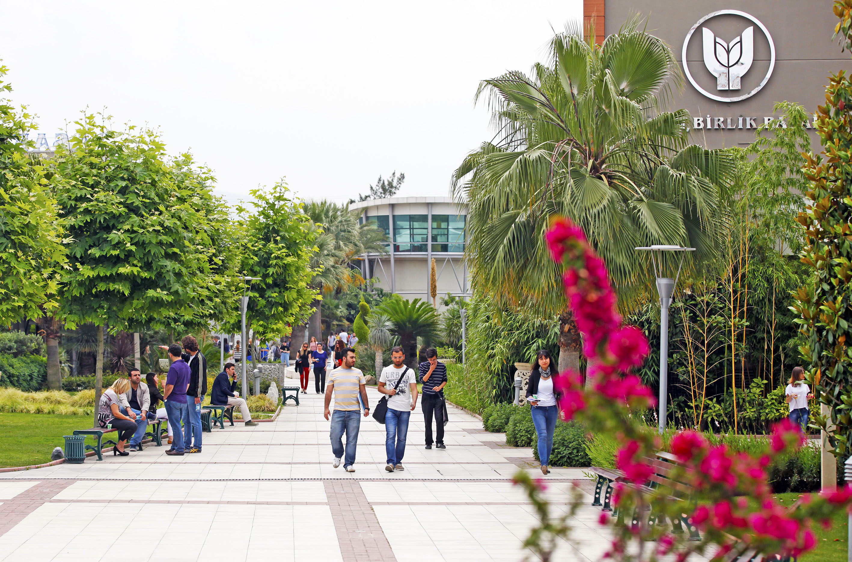 Yaşar Üniversitesi’nden Yks’de Yüzde Yüze Yakın Doluluk