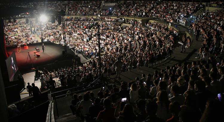 Açıkhava Konserlerine Katılın