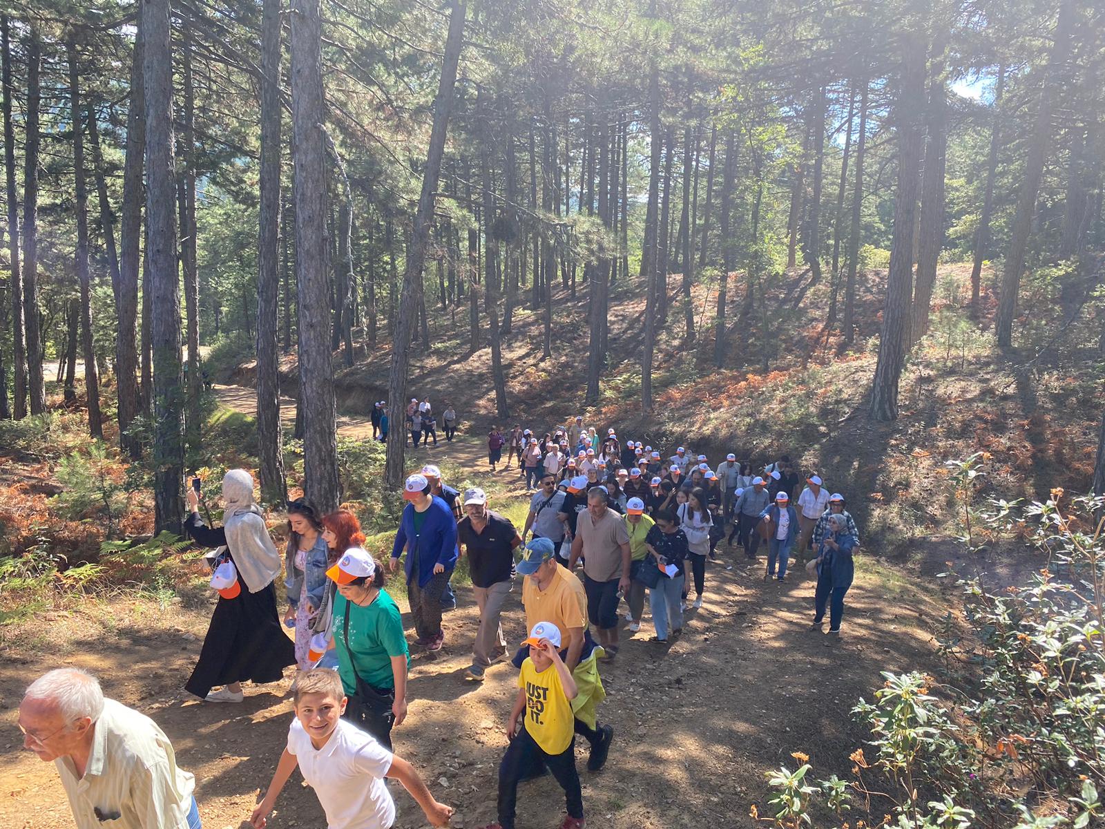 Avrupa Hareketlilik Haftası’nda Kuyucak’ta Doğa Yürüyüşü Gerçekleşti (5)