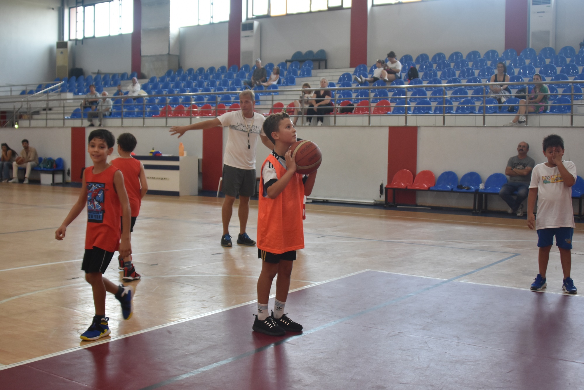 Balçova Belediyesi Spor Okulları 8 Branşta Yeni Dönemi Başlattı0