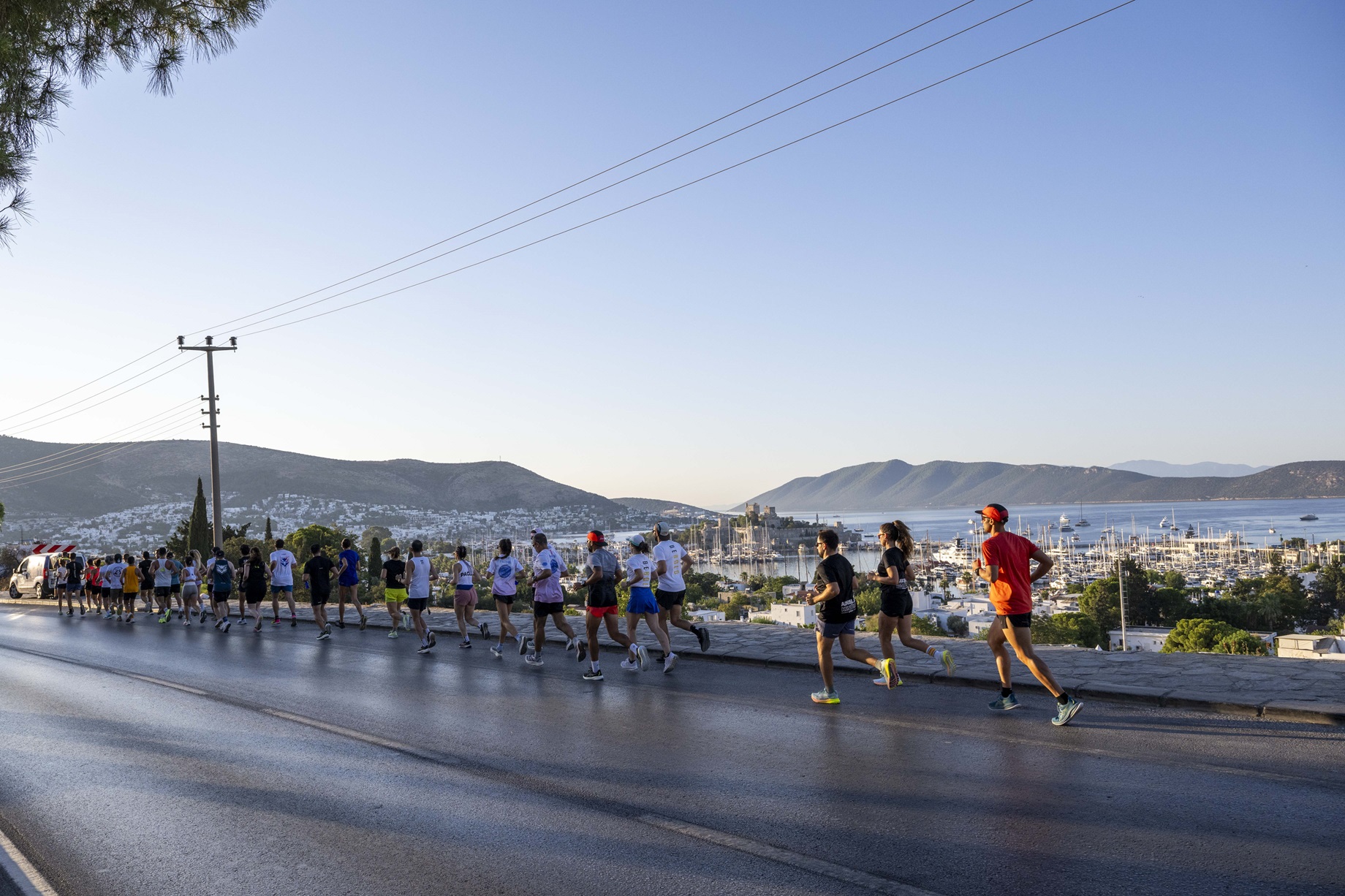 Bodrum’da Koşu Festivali Intersport X Asics Yarı Maratonu Geri Sayımda (1)