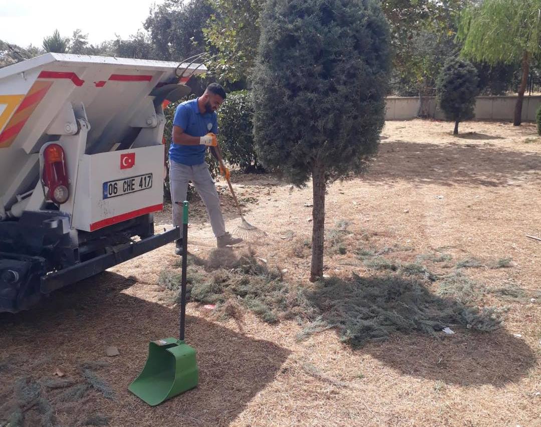 Edremit Belediyesi'nden Okullarda Yeni Dönem Öncesi Hazırlıklar Sürüyor