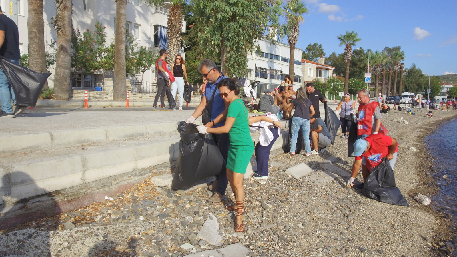 Foça Öğretmen Temizlik3