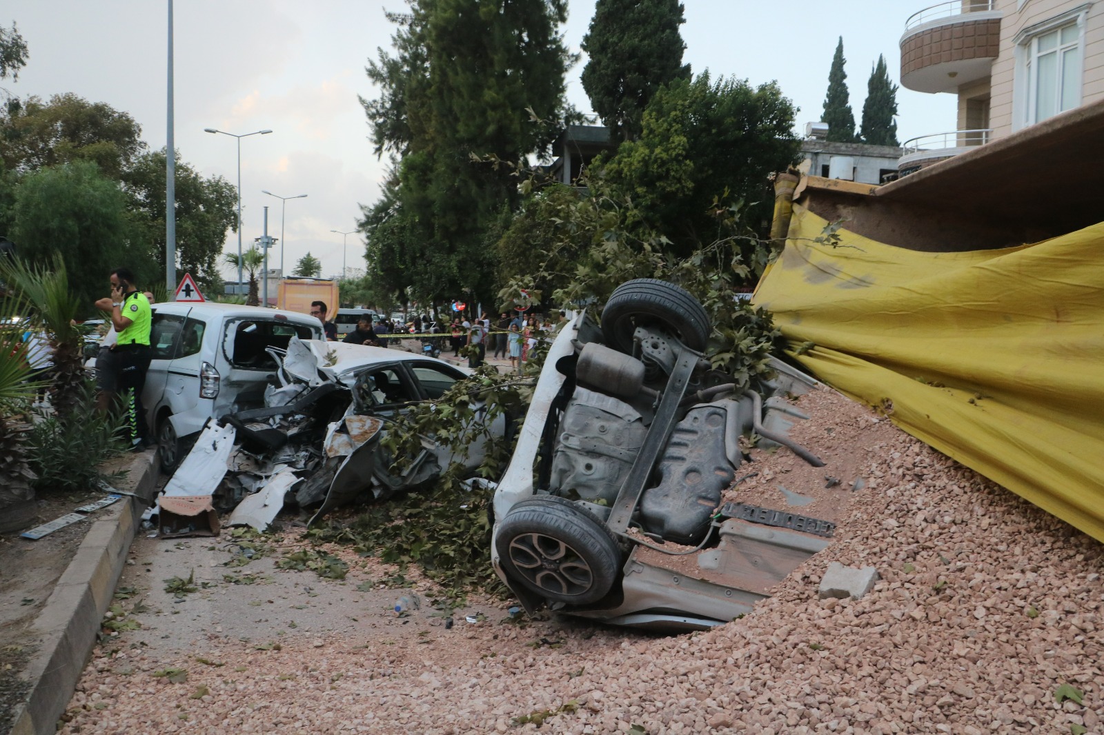 Hatay’da Hafriyat Kamyonu Dehşeti 7 Araç Biçildi, 4 Yaralı (5)